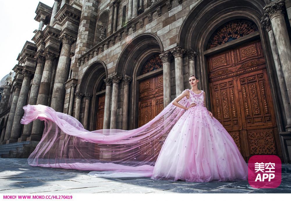 淡紫色婚纱写真 仙女范儿十足