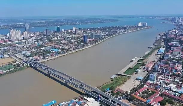 柬埔寨前首相宣布加速开挖扶南运河