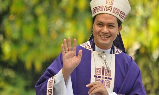 菲律宾神父: 应投给值得信赖的候选人 否则勿称自己为教徒