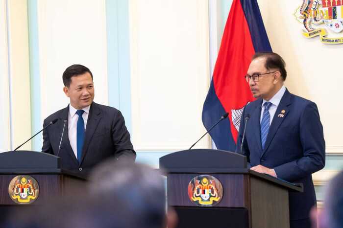 洪玛耐邀请马来西亚总理访柬